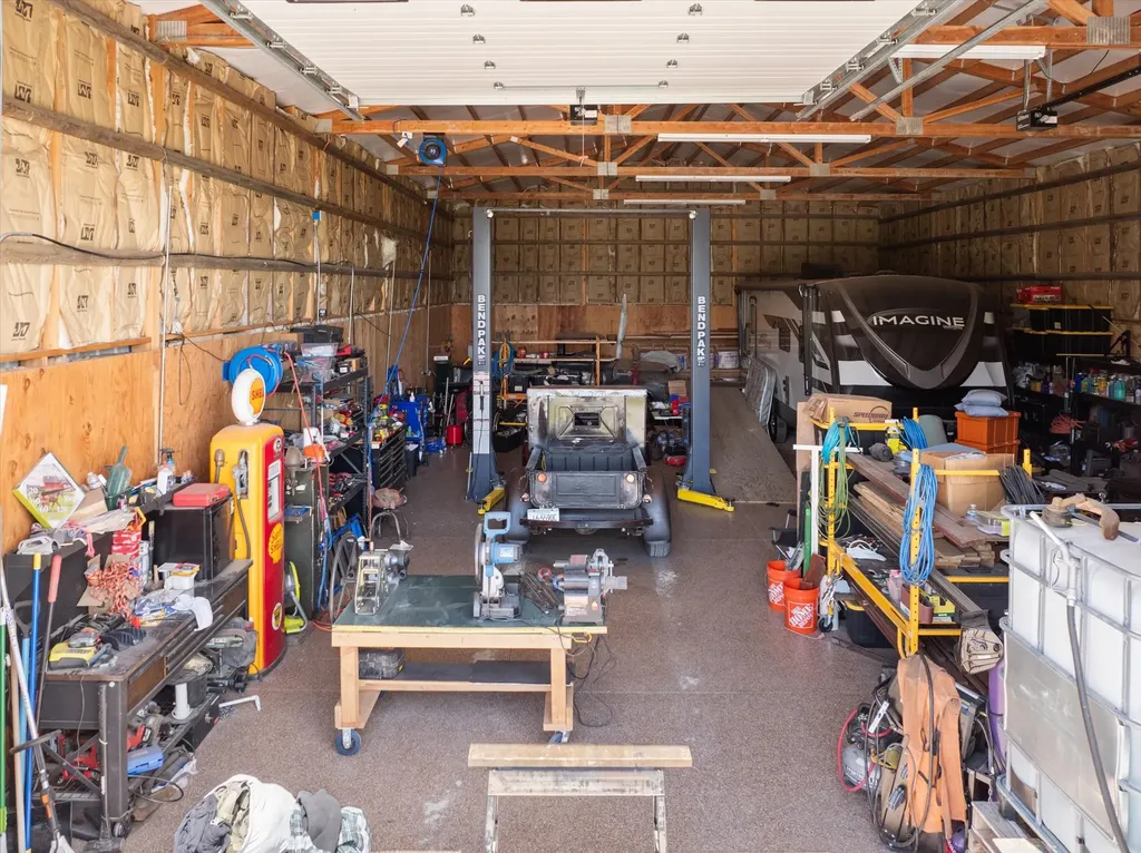 555 & 561 Twin Bridges Road Whitefish MT 59937