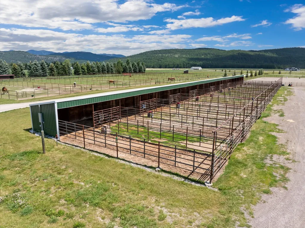 555 & 561 Twin Bridges Road Whitefish MT 59937