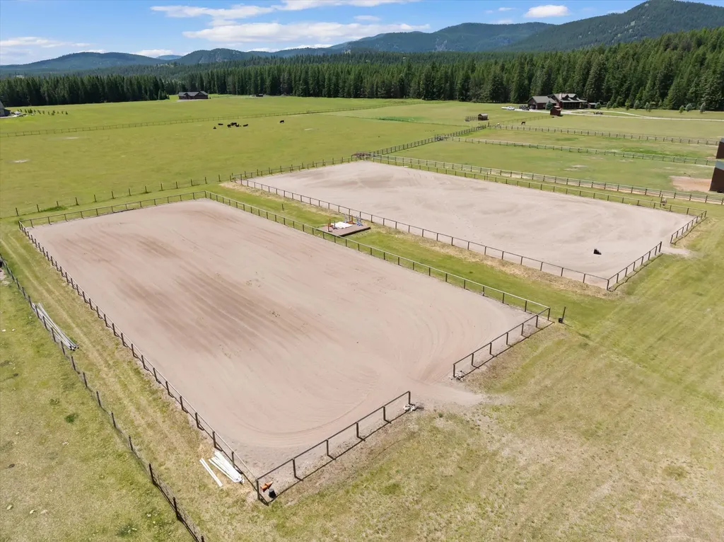 555 & 561 Twin Bridges Road Whitefish MT 59937
