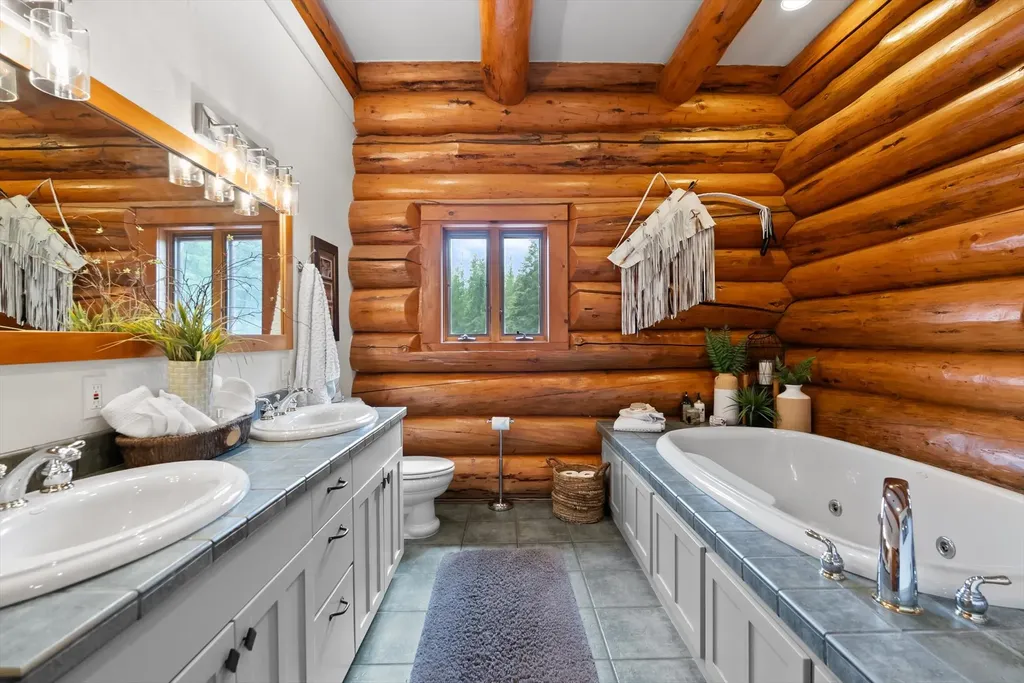 555 & 561 Twin Bridges Road Whitefish MT 59937
