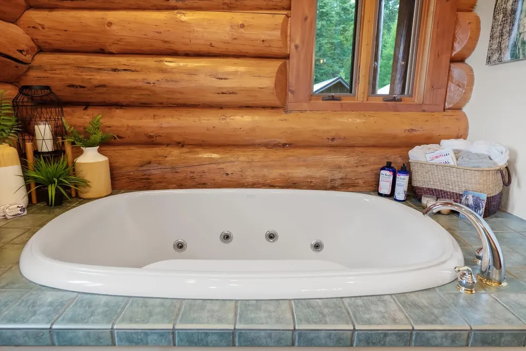 555 & 561 Twin Bridges Road Whitefish MT 59937