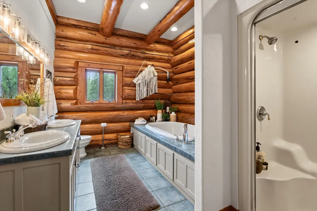 555 & 561 Twin Bridges Road Whitefish MT 59937