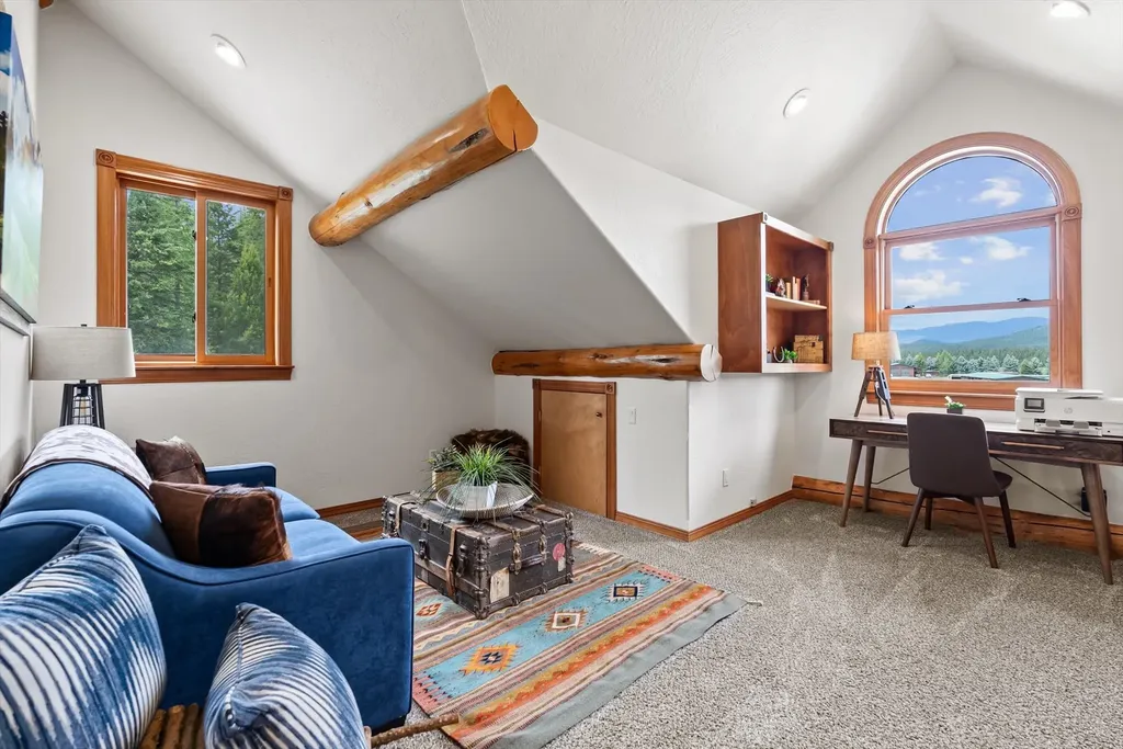 555 & 561 Twin Bridges Road Whitefish MT 59937