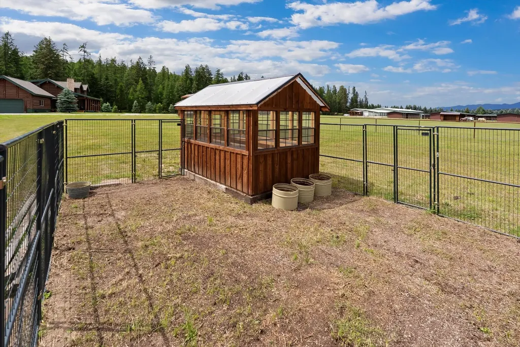 555 & 561 Twin Bridges Road Whitefish MT 59937