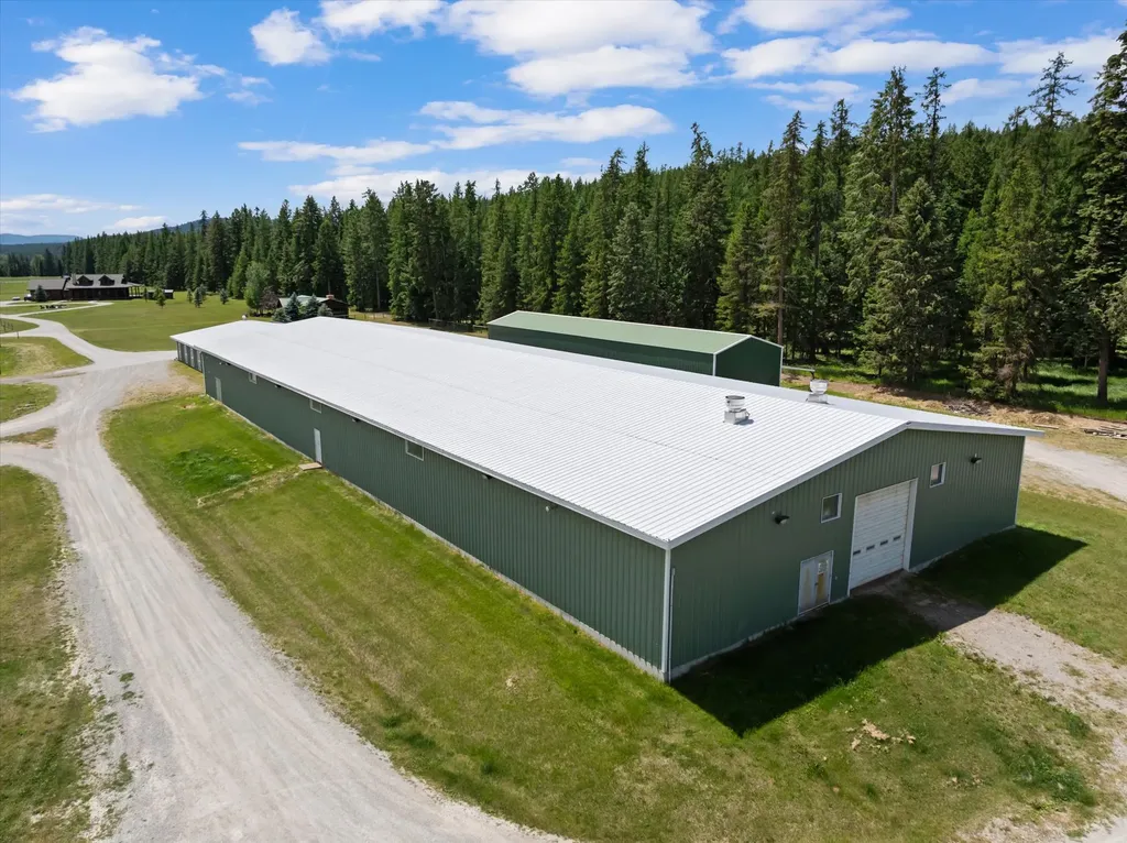555 & 561 Twin Bridges Road Whitefish MT 59937