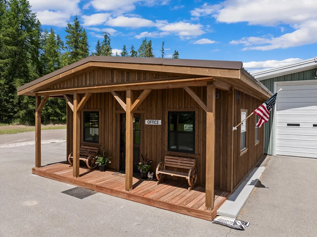555 & 561 Twin Bridges Road Whitefish MT 59937