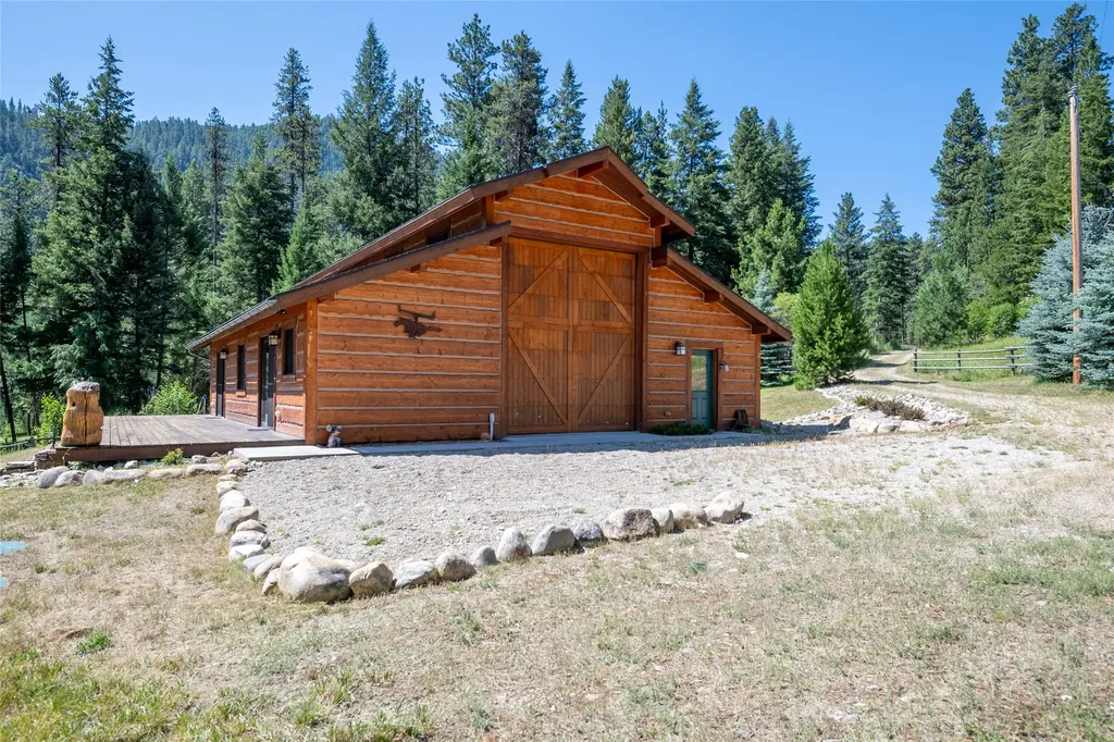 7102 Lapwai Lane Darby MT 59829