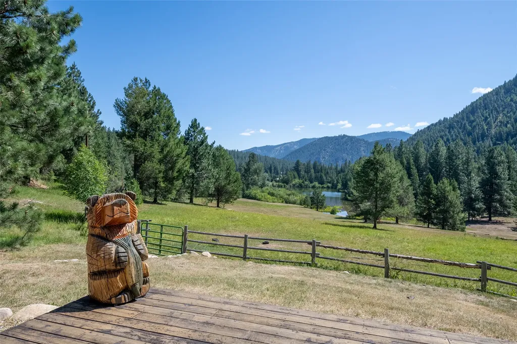7102 Lapwai Lane Darby MT 59829