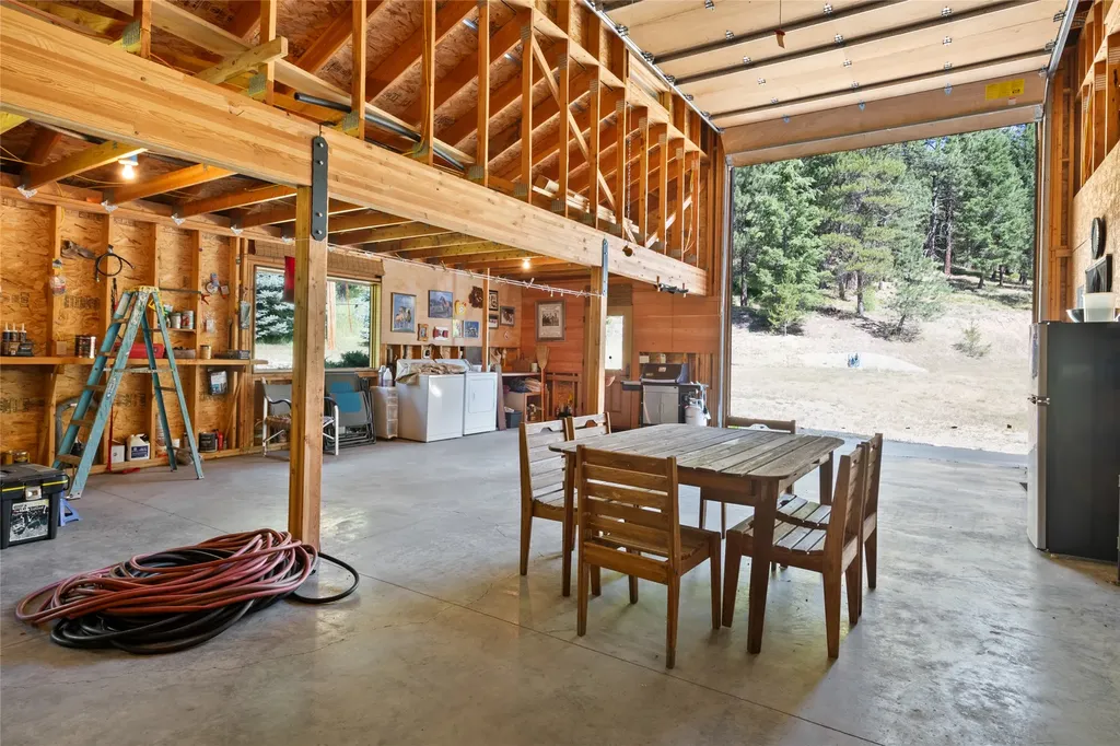 7102 Lapwai Lane Darby MT 59829