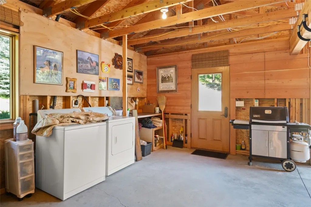 7102 Lapwai Lane Darby MT 59829