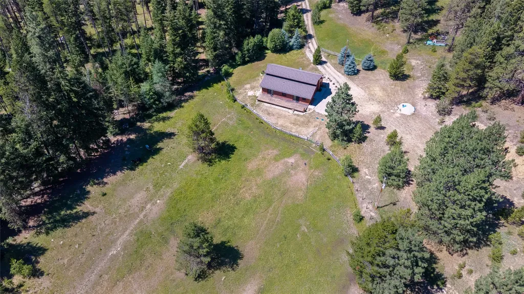 7102 Lapwai Lane Darby MT 59829