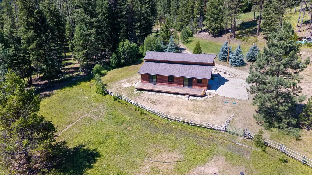 7102 Lapwai Lane Darby MT 59829