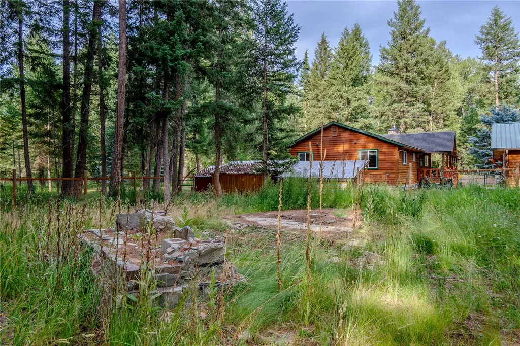 87 & 101 Evans Road Libby MT 59923