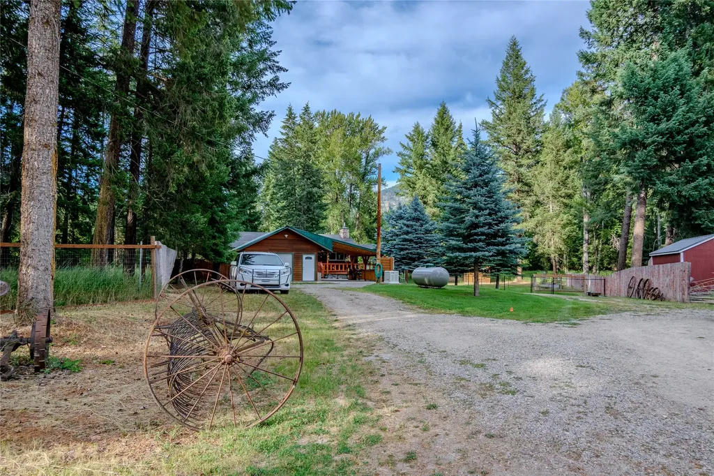87 & 101 Evans Road Libby MT 59923