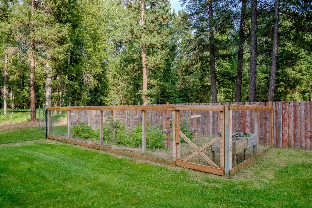 87 & 101 Evans Road Libby MT 59923