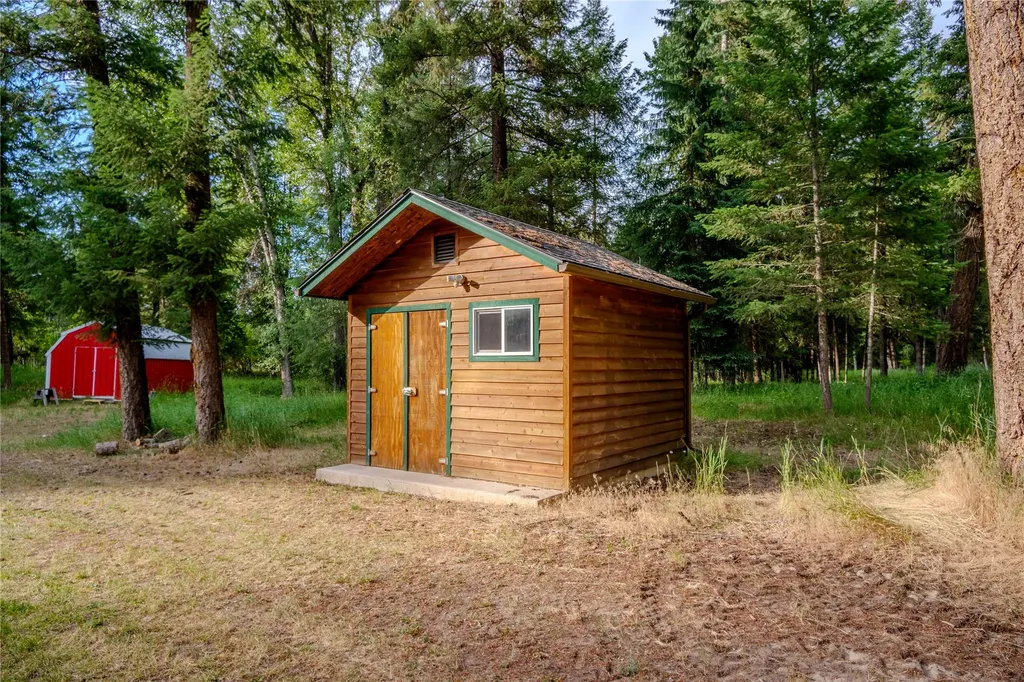 87 & 101 Evans Road Libby MT 59923