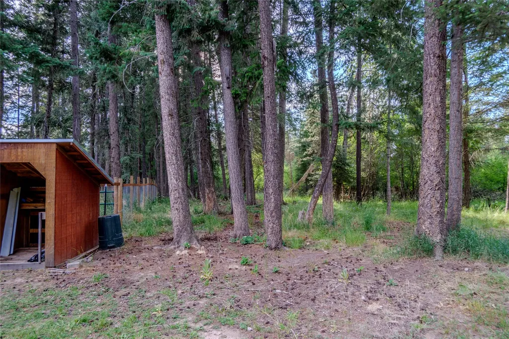 87 & 101 Evans Road Libby MT 59923