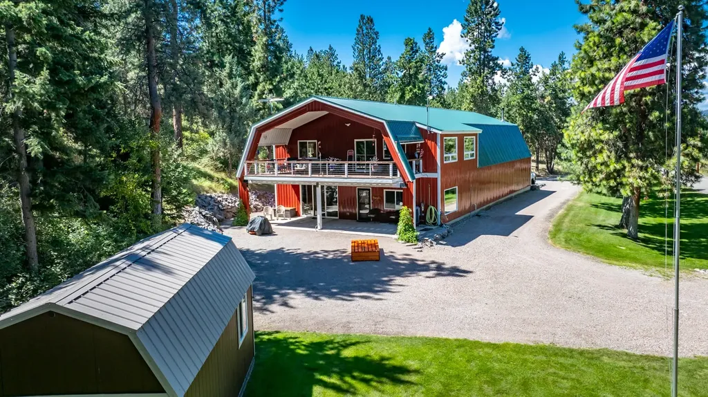 42827 Ponderosa Way Big Arm MT 59910