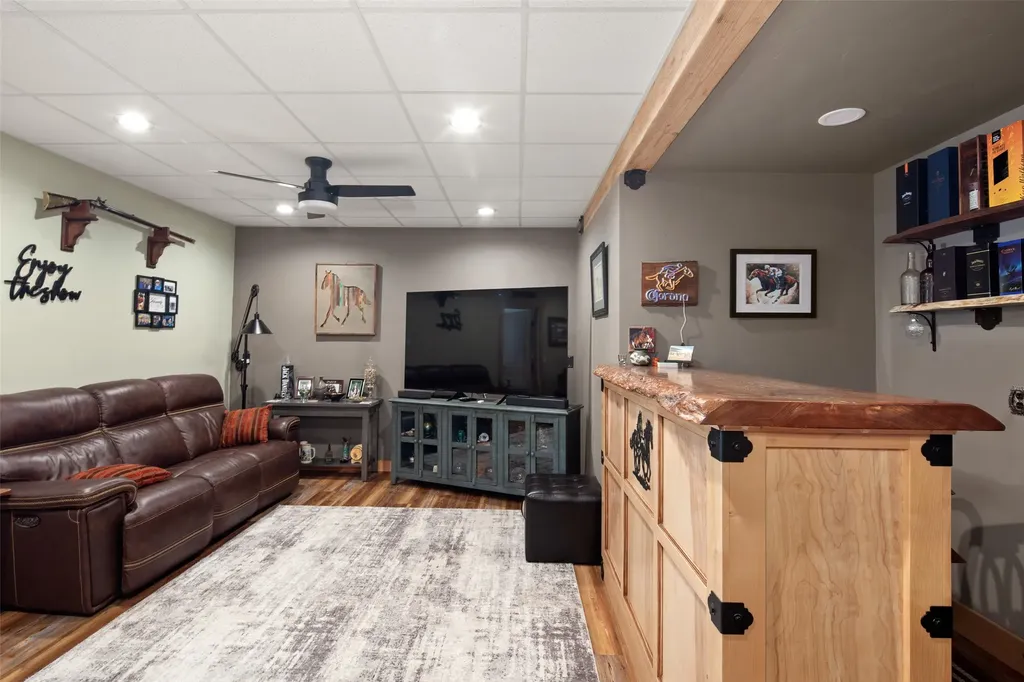 42827 Ponderosa Way Big Arm MT 59910