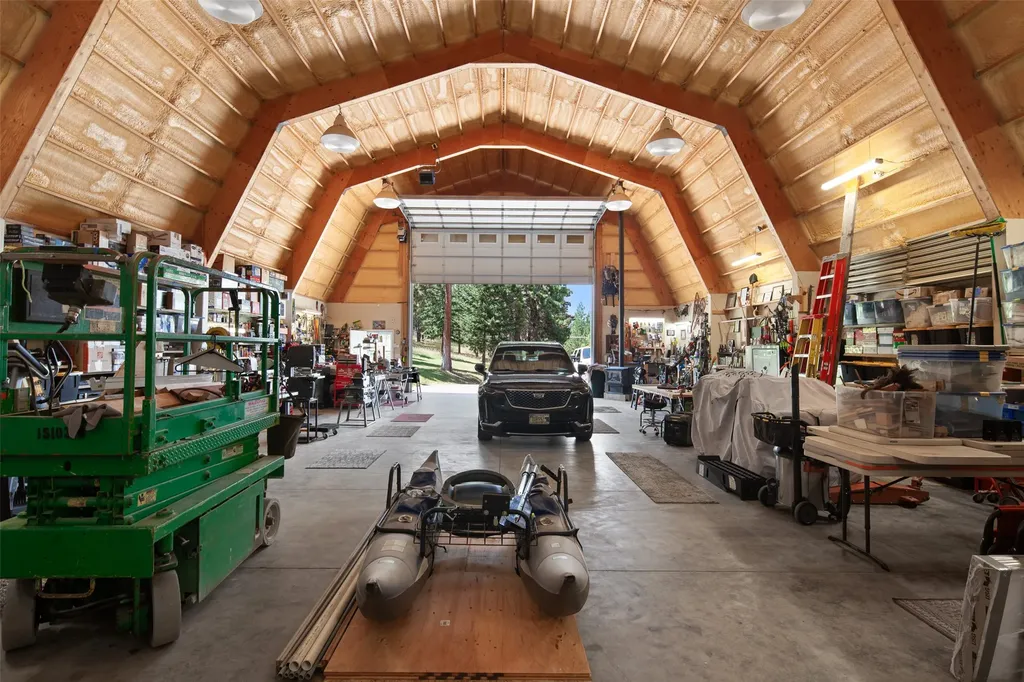 42827 Ponderosa Way Big Arm MT 59910