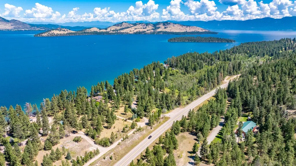 42827 Ponderosa Way Big Arm MT 59910