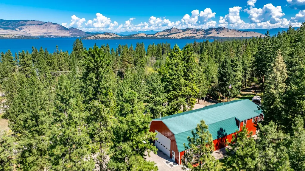 42827 Ponderosa Way Big Arm MT 59910