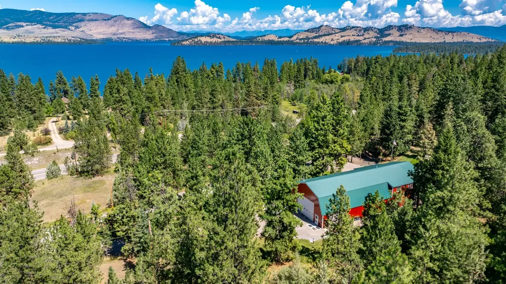 42827 Ponderosa Way Big Arm MT 59910