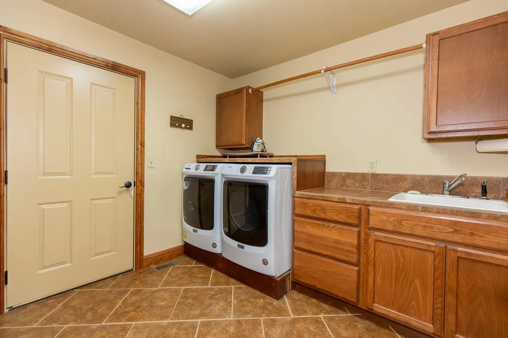 1540 E Baseline Road Belgrade MT 59714