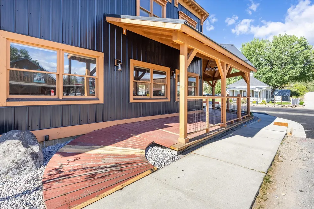 200 S Main Street Darby MT 59829