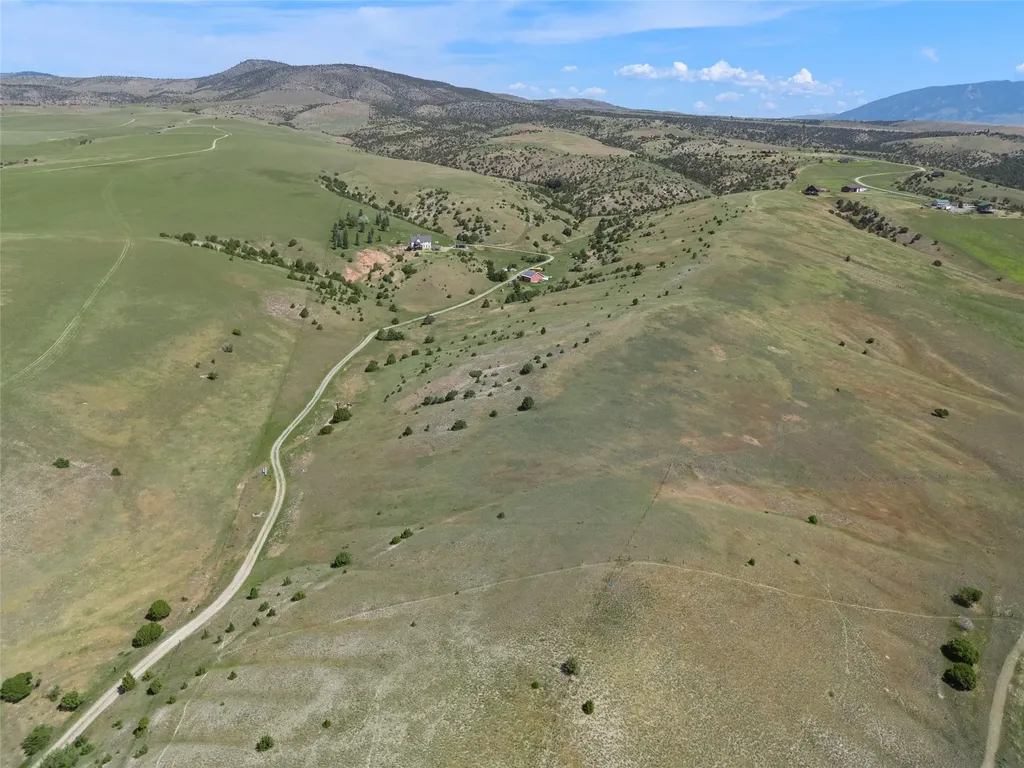 5835 Spaulding Bridge Road Belgrade MT 59714