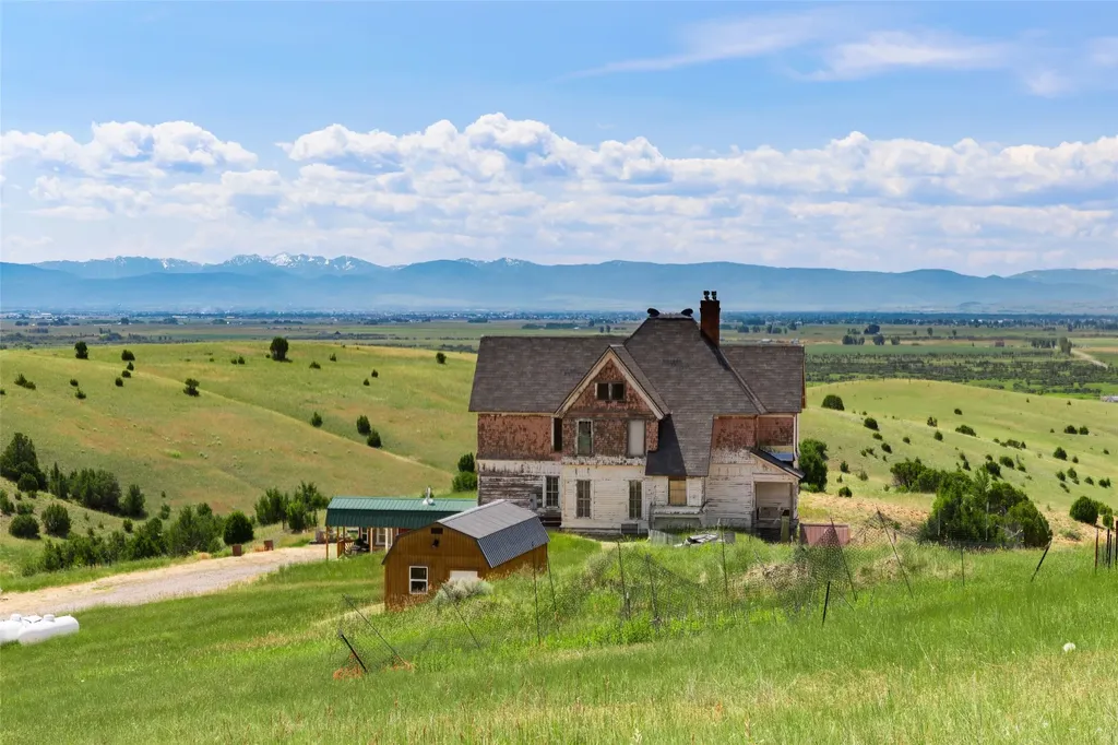 5835 Spaulding Bridge Road Belgrade MT 59714