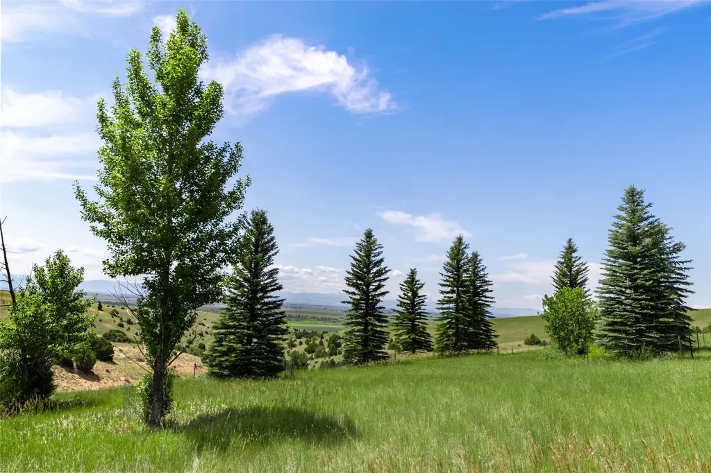 5835 Spaulding Bridge Road Belgrade MT 59714