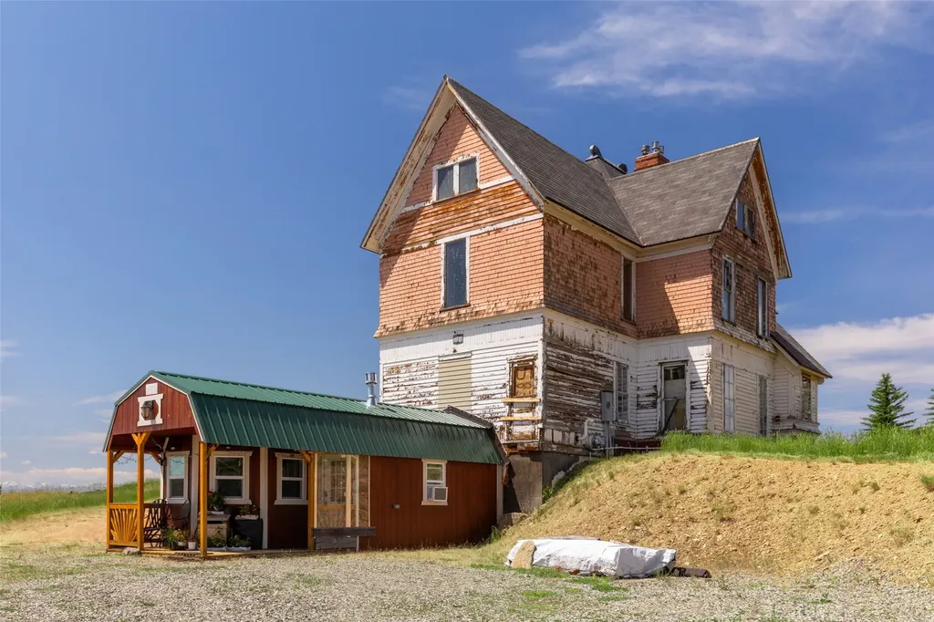 5835 Spaulding Bridge Road Belgrade MT 59714