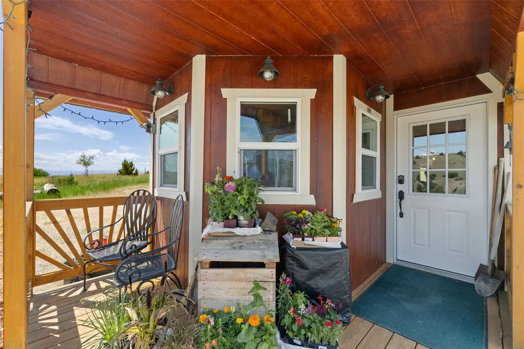 5835 Spaulding Bridge Road Belgrade MT 59714