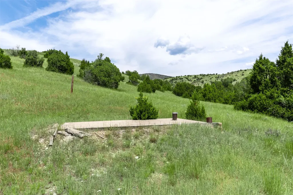 5835 Spaulding Bridge Road Belgrade MT 59714