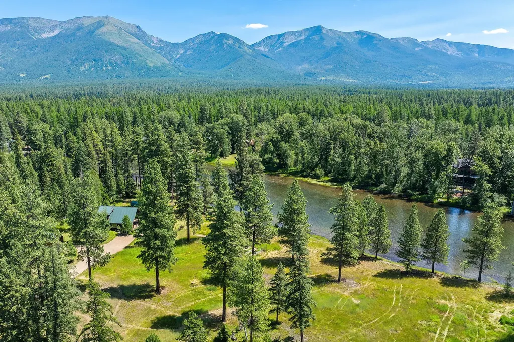 12862 Rainbow Drive Bigfork MT 59911