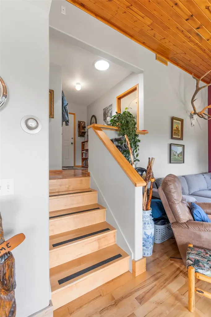 84 River Road Townsend MT 59644