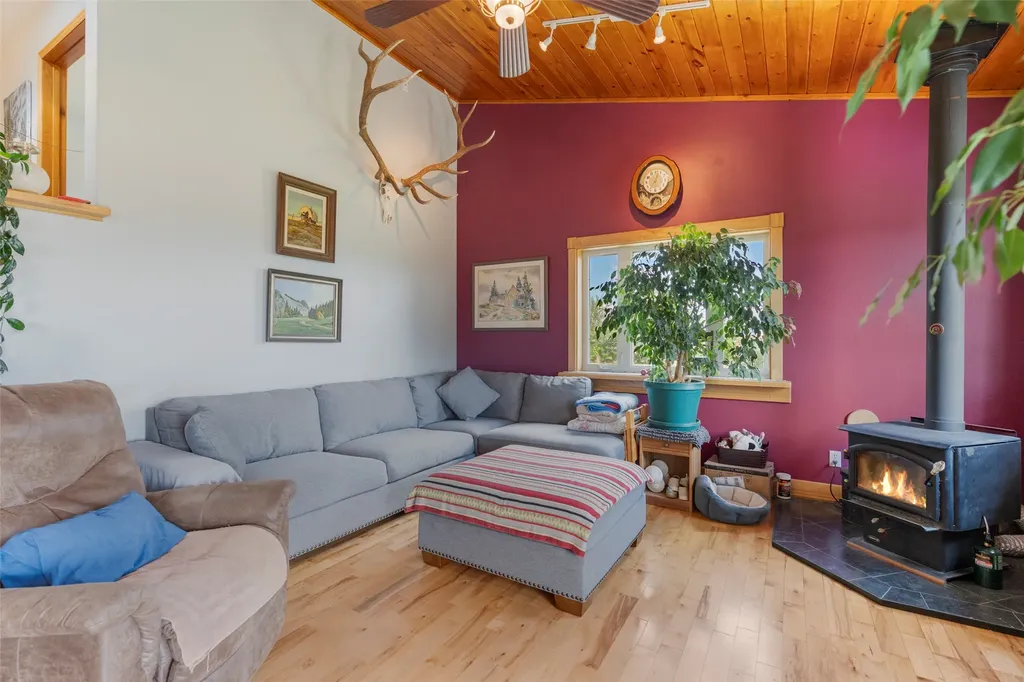 84 River Road Townsend MT 59644