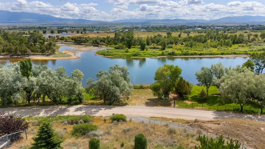 84 River Road Townsend MT 59644