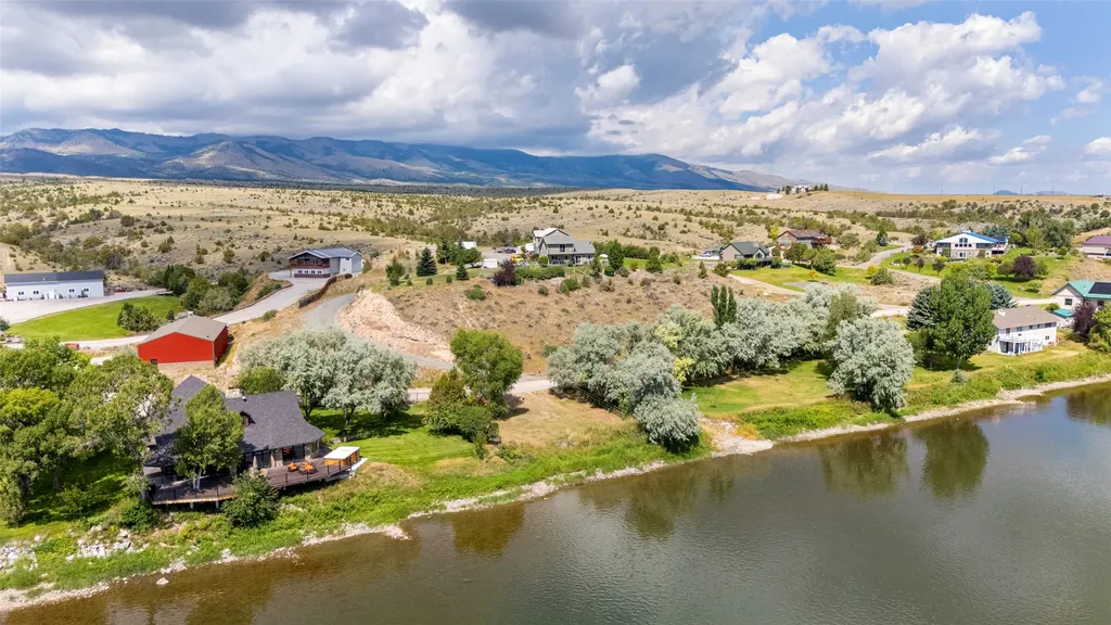 84 River Road Townsend MT 59644