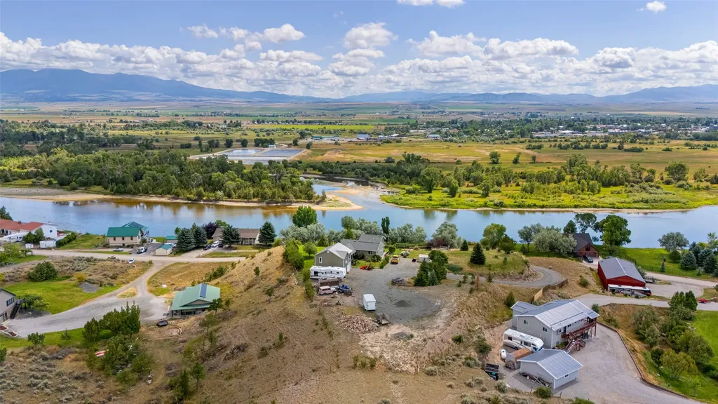 84 River Road Townsend MT 59644