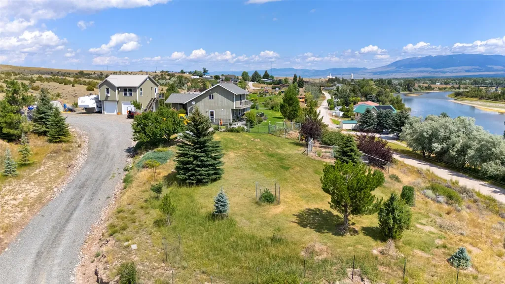 84 River Road Townsend MT 59644