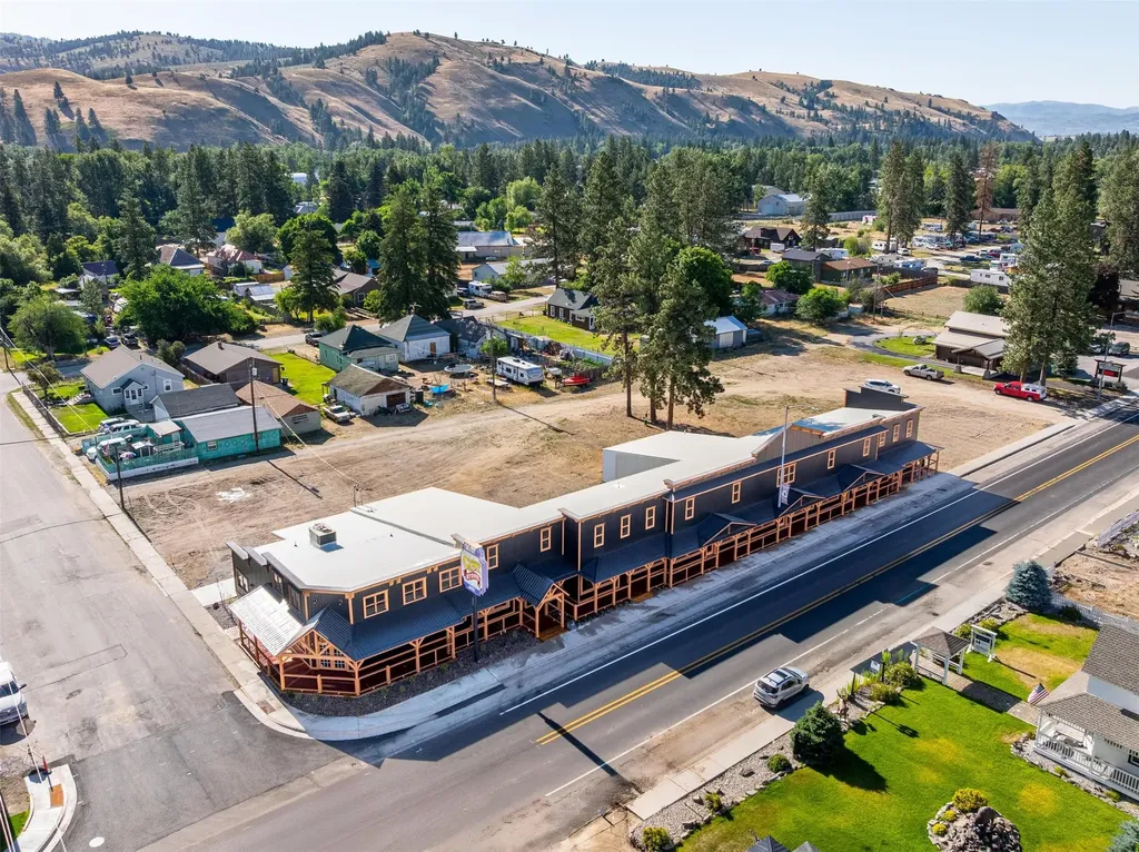 200, 206, 208 S Main Street Darby MT 59829