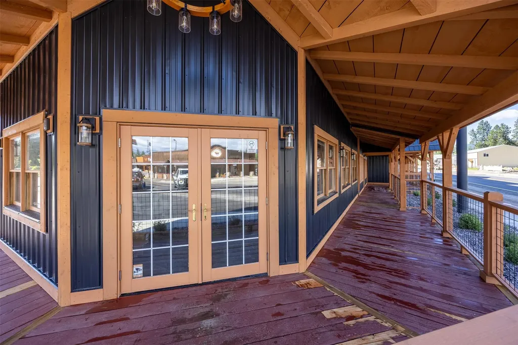 200, 206, 208 S Main Street Darby MT 59829