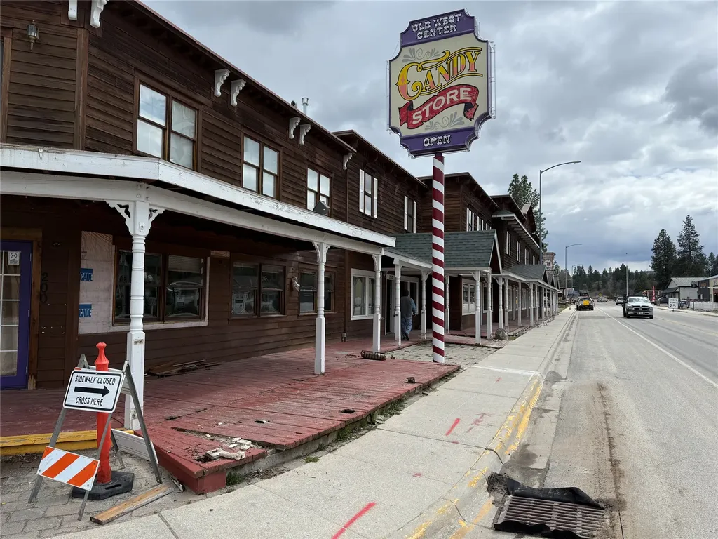 200, 206, 208 S Main Street Darby MT 59829
