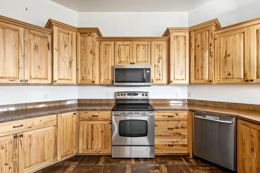 123 29a Avenue NE Great Falls MT 59404