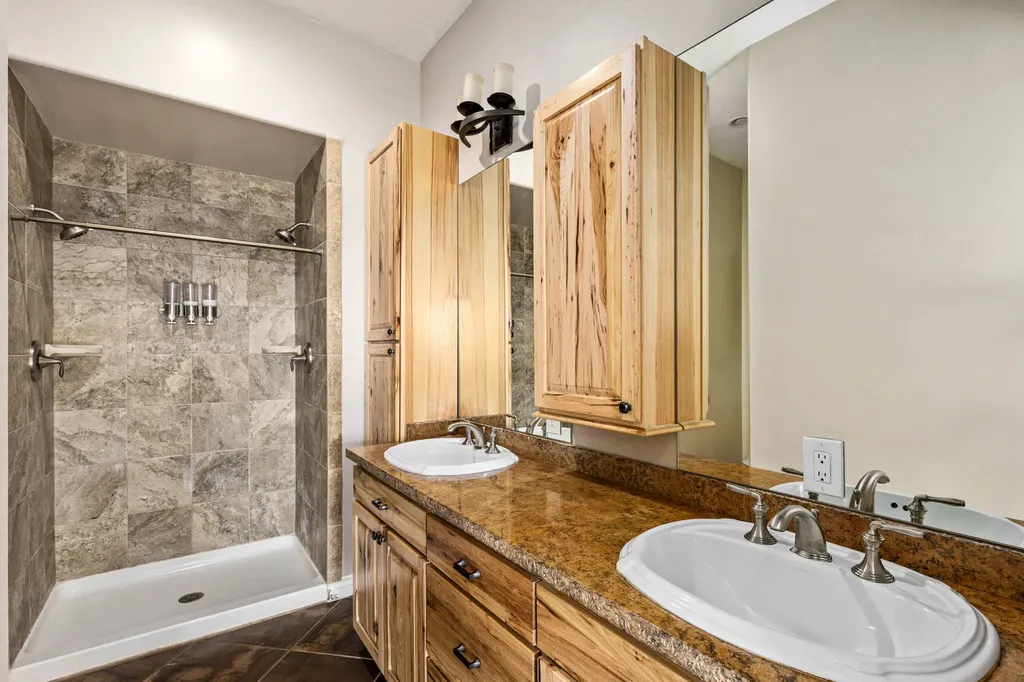 123 29a Avenue NE Great Falls MT 59404