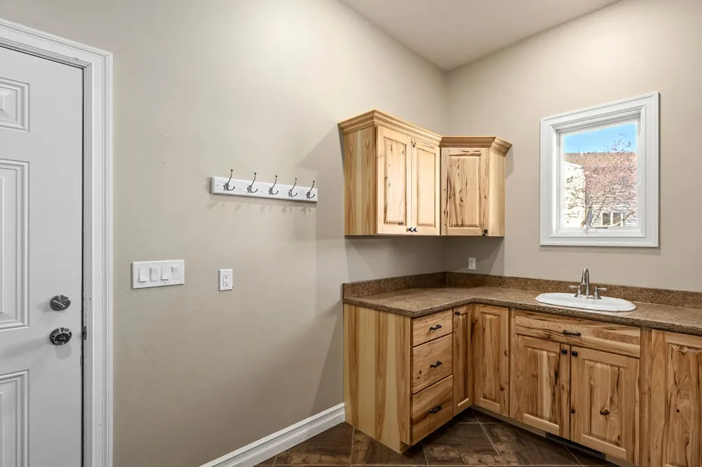 123 29a Avenue NE Great Falls MT 59404