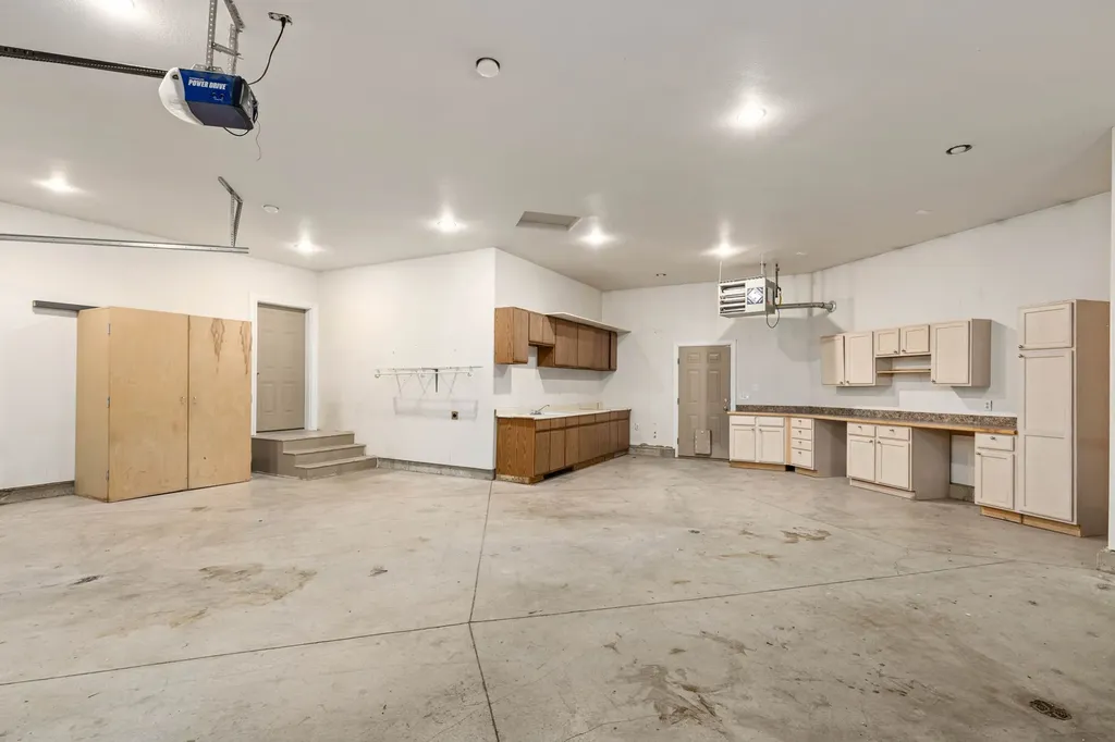 123 29a Avenue NE Great Falls MT 59404