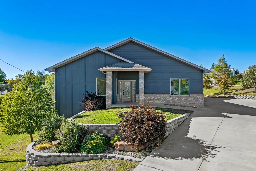 123 29a Avenue NE Great Falls MT 59404